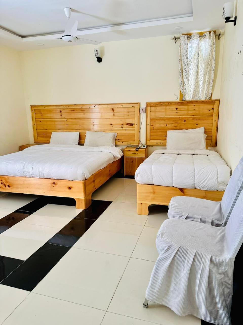 F R Darya E Swat Hotel Saidu Sharif Bagian luar foto
