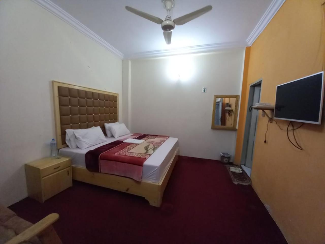 F R Darya E Swat Hotel Saidu Sharif Bagian luar foto